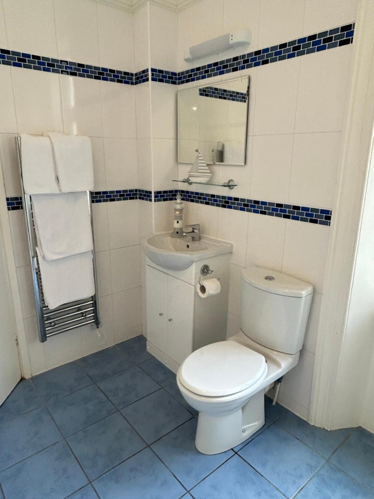 Westhill Country Hotel Saint Helier Ngoại thất bức ảnh
